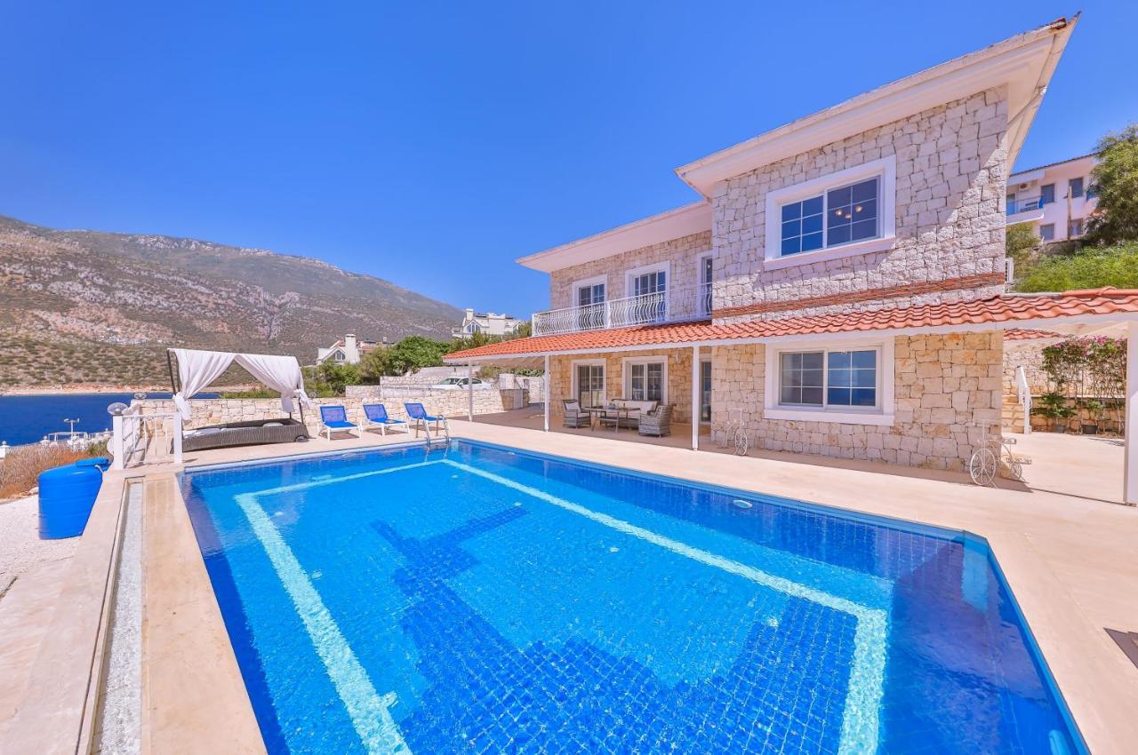 La Kumsal Denize Sifir Ve Ozel Havuzlu Dubleks Suit Kaş Exterior foto