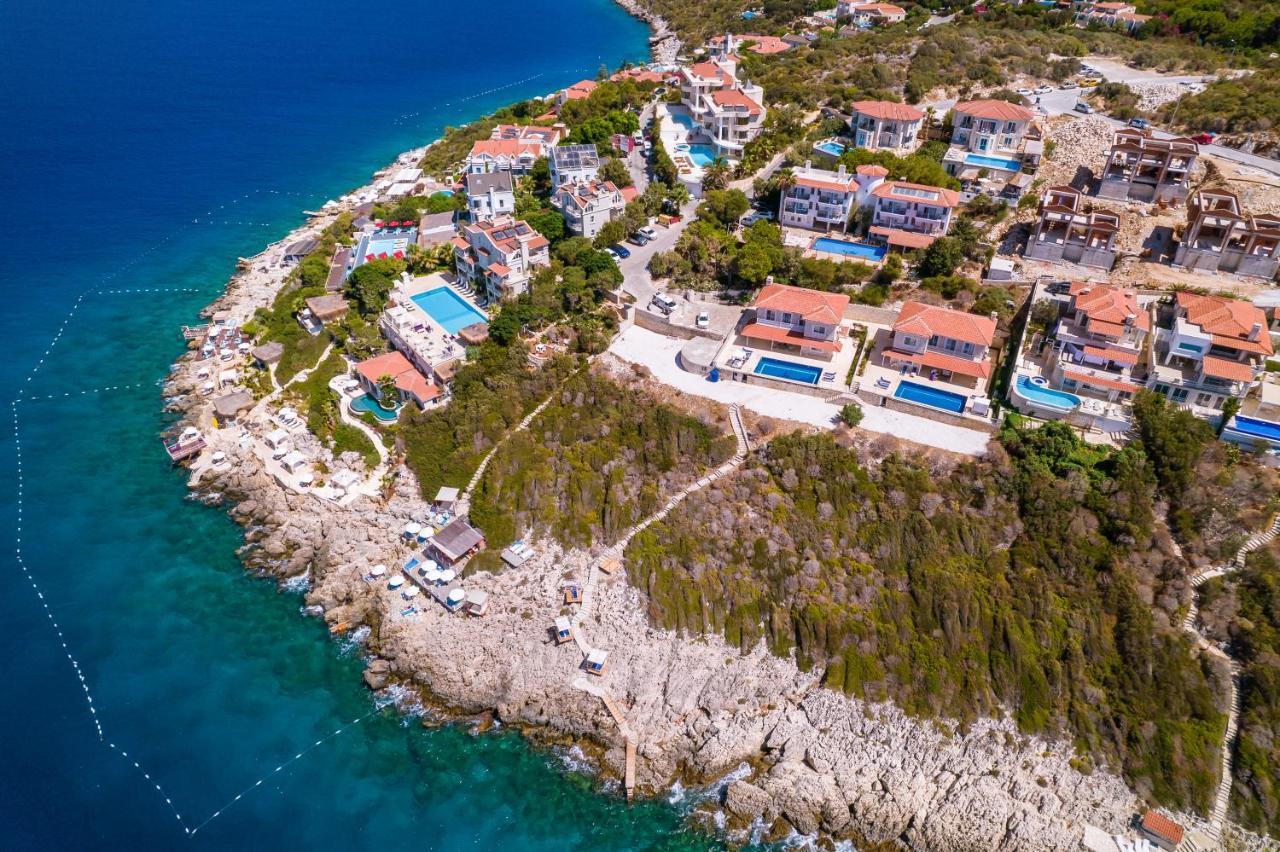 La Kumsal Denize Sifir Ve Ozel Havuzlu Dubleks Suit Kaş Exterior foto