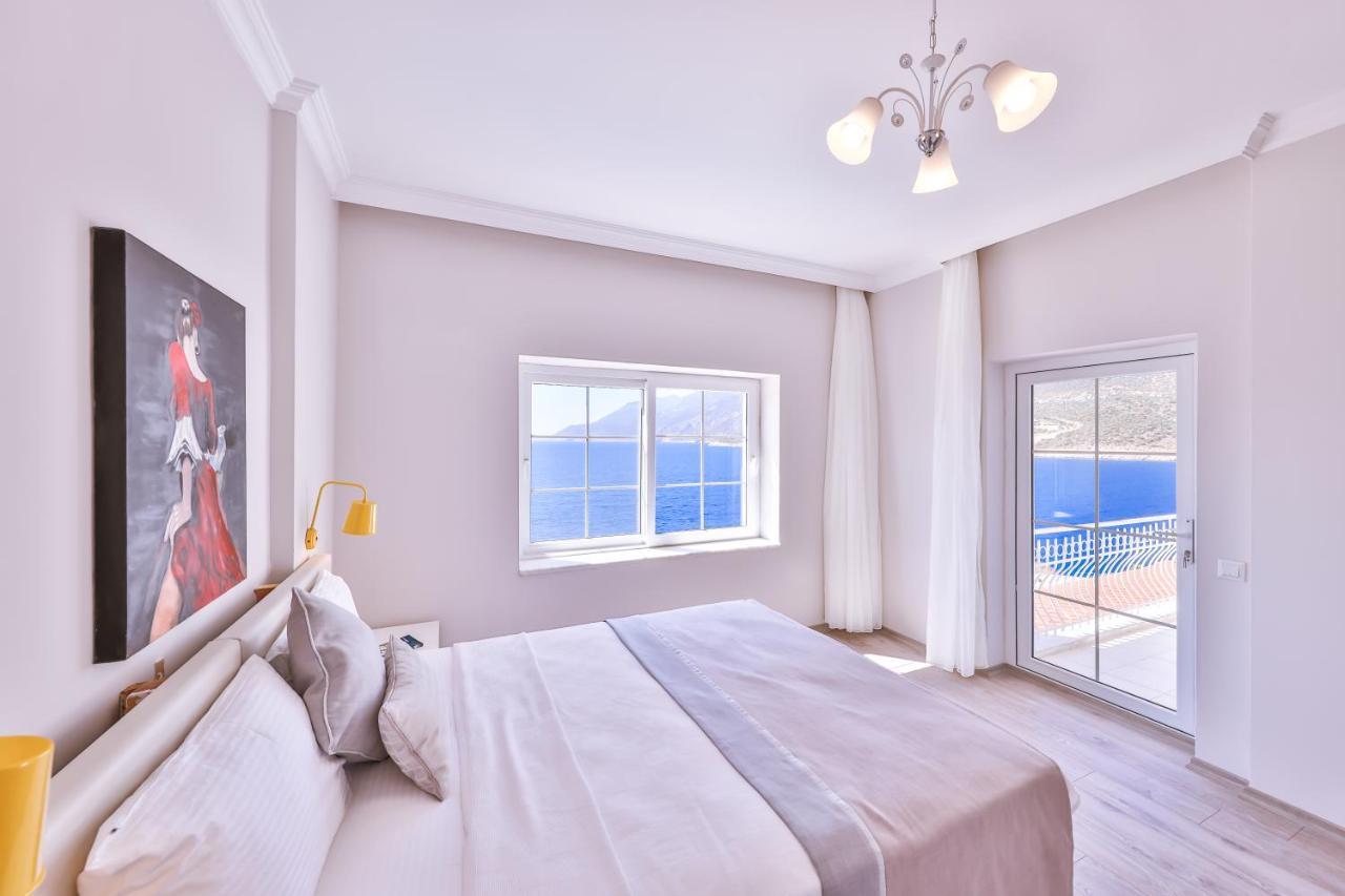 La Kumsal Denize Sifir Ve Ozel Havuzlu Dubleks Suit Kaş Exterior foto